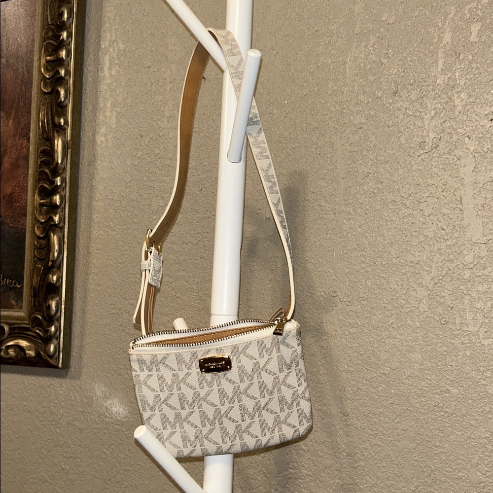 Michael Kors Cream and Gold Logo Crossbody